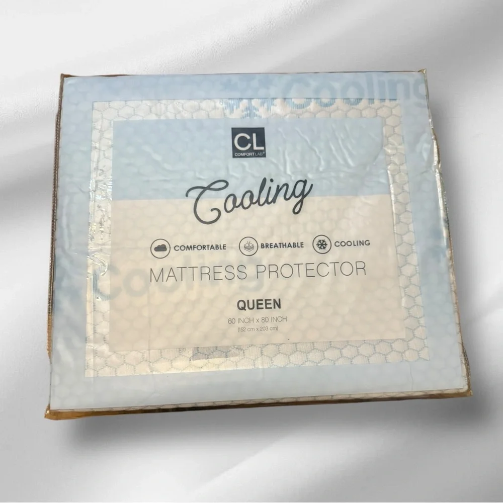 Comfort‎ Lab Cooling Mattress Protector Queen NEW